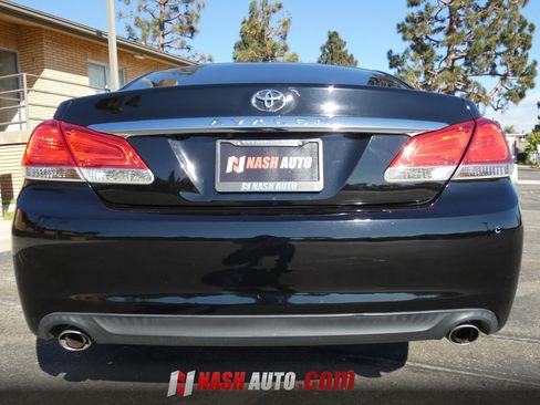 Used 2011 Toyota Avalon FWD image 10