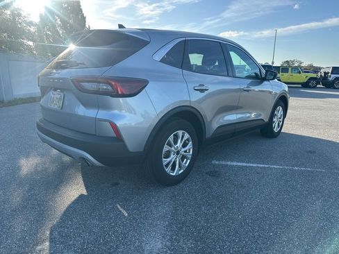 Used 2024 Ford Escape Active image 6