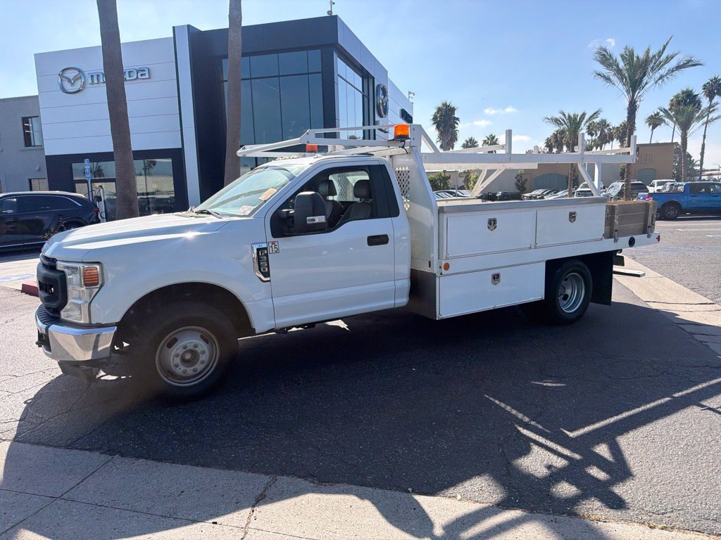 Used 2020 Ford F350 2WD Regular Cab DRW Super Duty image 5