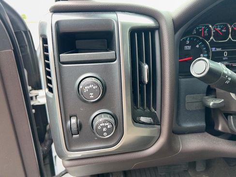 Used 2018 Chevrolet Silverado 1500 LT w/ All Star Edition AWD/4WD image 13