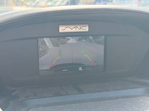 Used 2017 Ford Escape SE FWD image 12