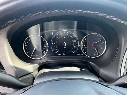 Used 2022 Buick Enclave Avenir w/ Avenir Technology Package AWD/4WD image 20