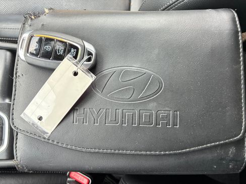 Used 2020 Hyundai Santa Fe Limited FWD image 37