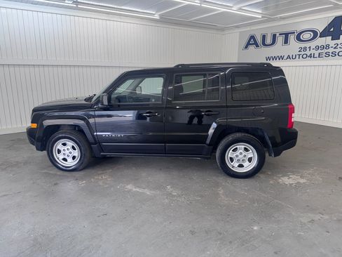 Used 2016 Jeep Patriot Sport w/ Power Value Group image 8
