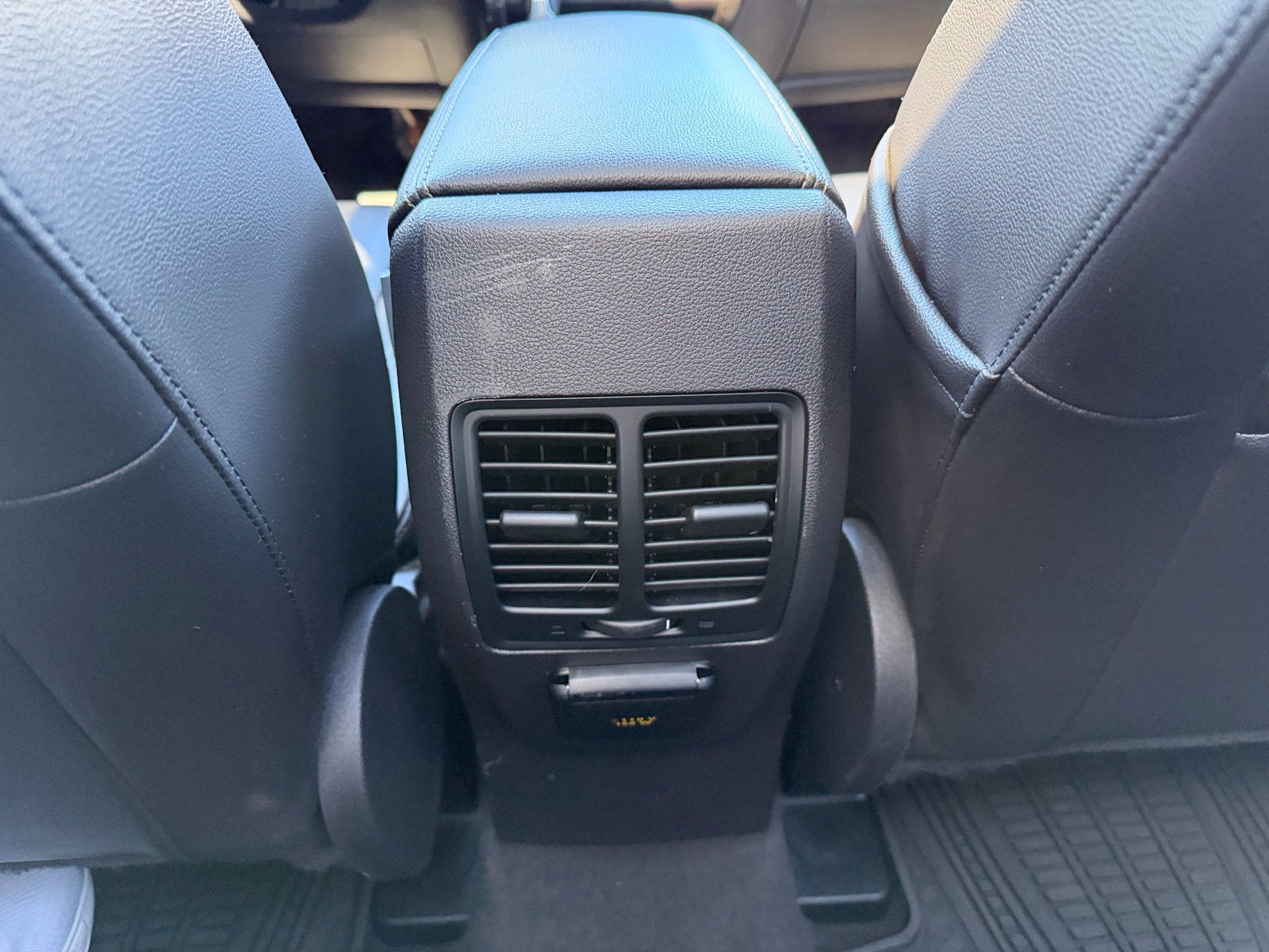 Used 2017 Ford Escape Titanium w/ Equipment Group 301A FWD image 34