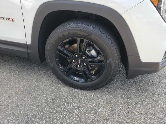 Used 2022 GMC Terrain AT4 w/ Tech Package AWD/4WD image 5