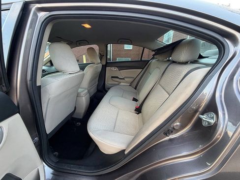 Used 2014 Honda Civic LX image 13