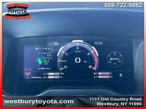 Used 2023 Toyota Tundra Platinum AWD/4WD image 30