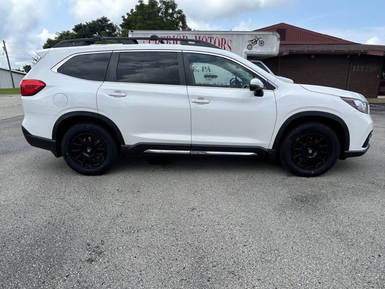 Used 2021 Subaru Ascent Limited w/ Technology Package AWD/4WD image 4