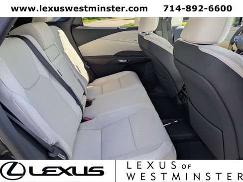 New 2026 Lexus RX 450h AWD image 6