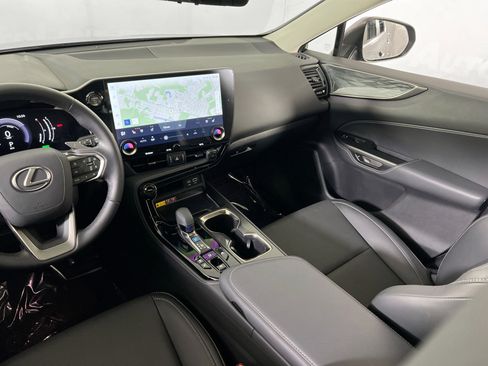 Used 2025 Lexus NX 350h AWD w/ Accessory Package (2T) image 24