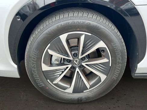 Certified 2025 Lexus RZ 450e image 26