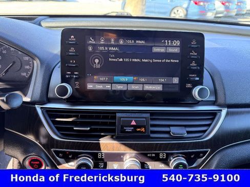 Certified 2022 Honda Accord Touring image 30