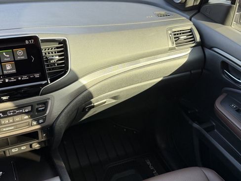 Used 2024 Honda Ridgeline RTL image 17