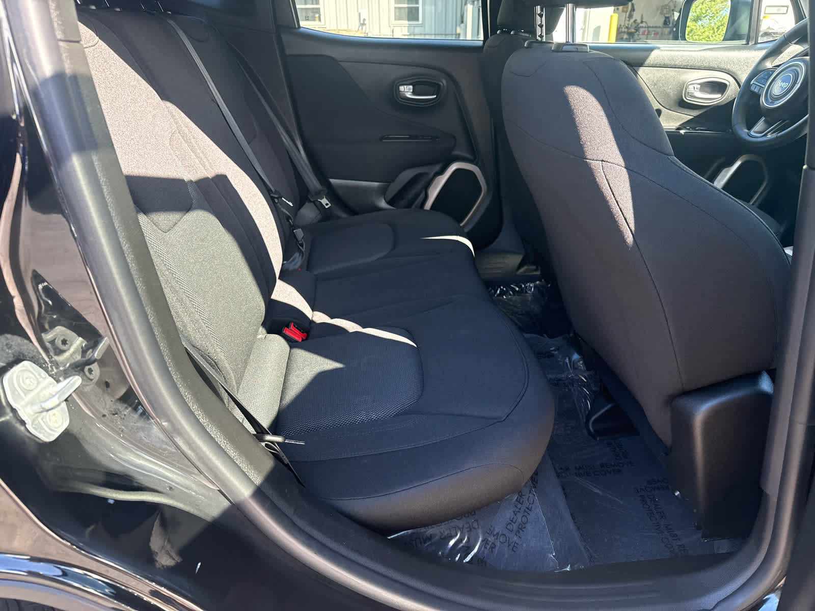 Used 2016 Jeep Renegade Sport w/ Power & Air Group FWD image 14