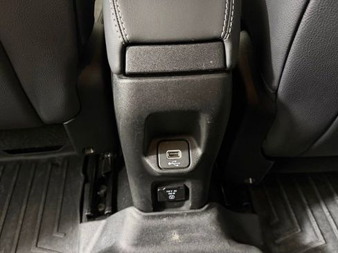 Used 2021 Jeep Renegade Limited AWD/4WD image 25
