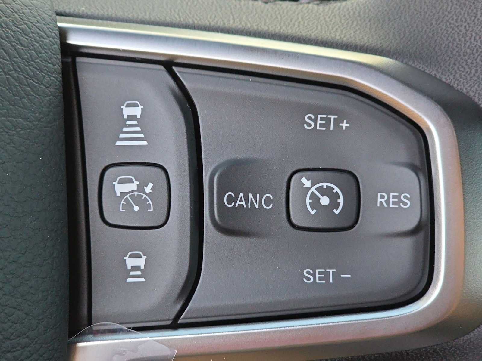 Used 2026 RAM 1500 Big Horn AWD/4WD image 25