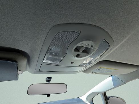 Used 2012 Toyota Prius Two FWD image 18