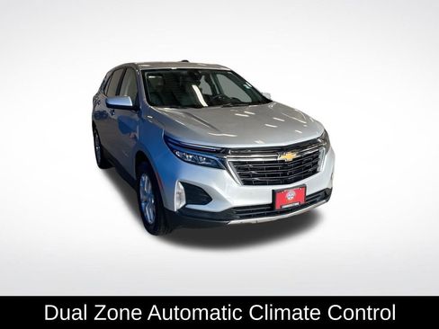 Used 2022 Chevrolet Equinox LT FWD image 15