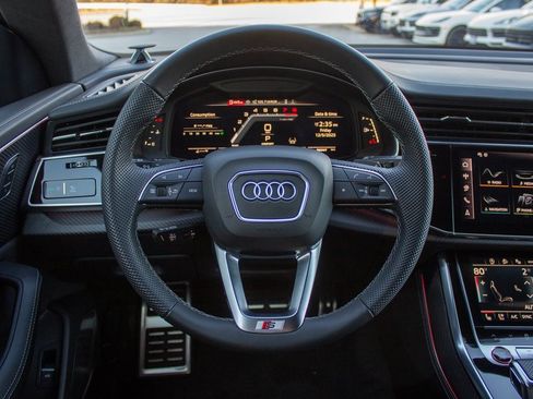 Used 2025 Audi SQ8 Prestige image 14