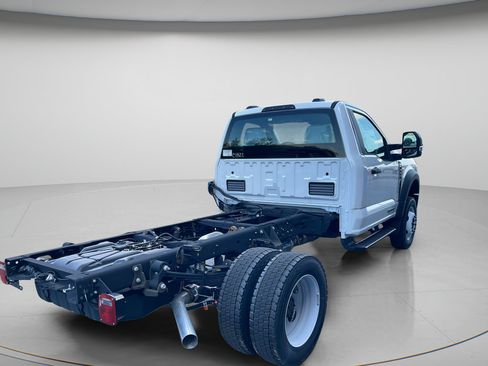 Used 2024 Ford F550 4x4 Regular Cab Super Duty image 10
