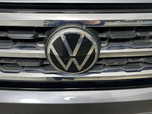 Used 2022 Volkswagen Atlas SE image 9