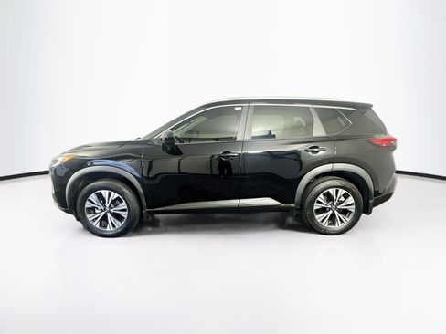 Used 2023 Nissan Rogue SV w/ SV Premium B Package FWD image 4