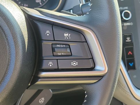 Certified 2025 Subaru Legacy Limited image 28