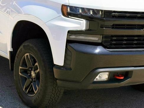 Used 2021 Chevrolet Silverado 1500 LT Trail Boss w/ Bed Protection Package AWD/4WD image 10