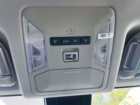 Certified 2025 Toyota RAV4 XLE AWD/4WD image 34