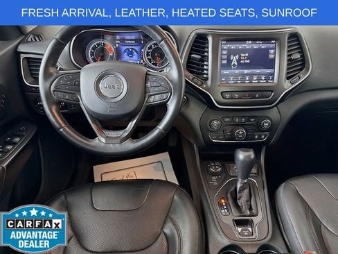 Used 2019 Jeep Cherokee Trailhawk AWD/4WD image 23