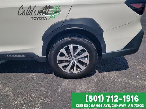 Used 2025 Subaru Outback Premium AWD/4WD image 9