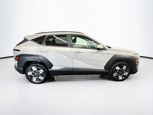 Used 2025 Hyundai Kona SEL FWD image 10