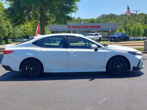 Certified 2025 Toyota Camry SE FWD image 25