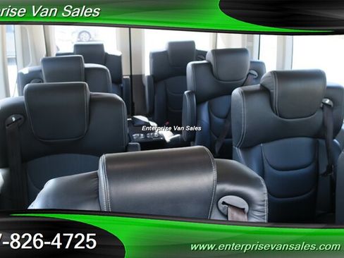 Used 2023 Ford Transit 350 XLT RWD image 14