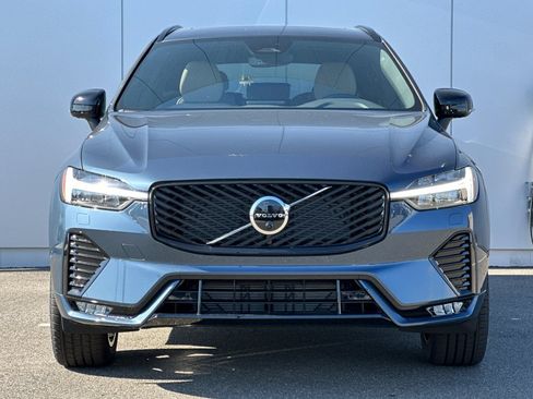 Certified 2026 Volvo XC60 B5 Plus w/ Protection Package Premier AWD/4WD image 8