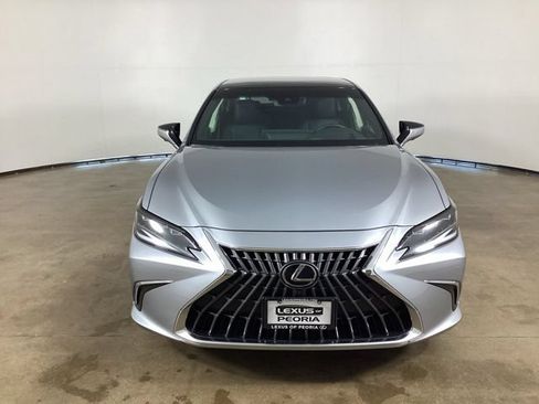Used 2024 Lexus ES 350 Ultra Luxury FWD image 2