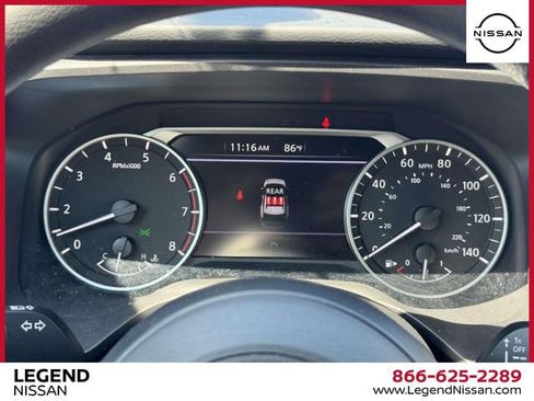 Used 2024 Nissan Rogue SV AWD/4WD image 20