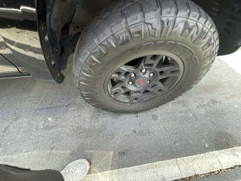 Used 2023 Toyota 4Runner SR5 image 26