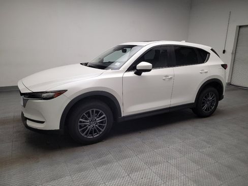 Used 2020 MAZDA CX-5 Touring FWD image 2