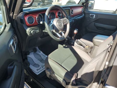 Used 2019 Jeep Wrangler Rubicon image 12