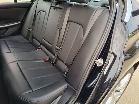 Used 2025 BMW 330i Sedan RWD image 34