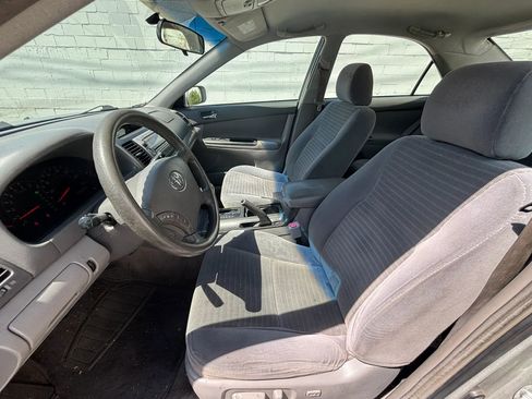 Used 2006 Toyota Camry LE image 21