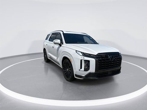 Used 2024 Hyundai Palisade Calligraphy AWD/4WD image 2