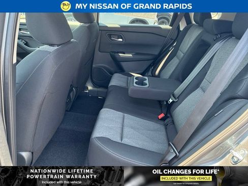 New 2026 Nissan Rogue SV AWD/4WD image 23