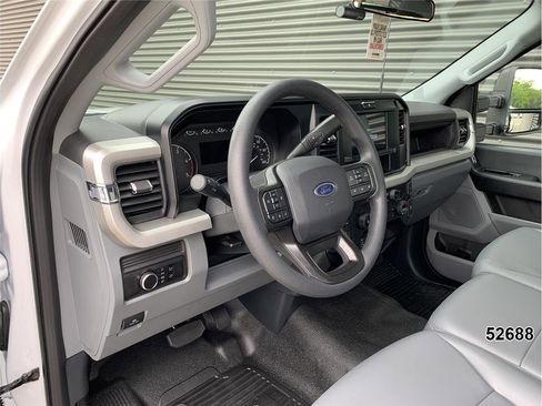 Used 2025 Ford F600 4x4 Regular Cab Super Duty image 21