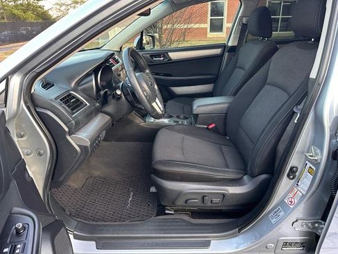 Used 2016 Subaru Outback 2.5i Premium image 13