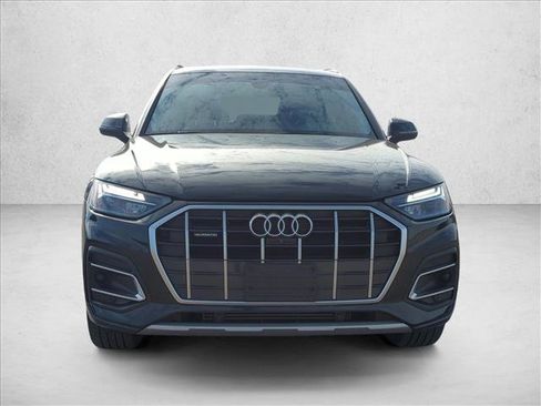 Used 2021 Audi Q5 Premium Plus w/ Premium Plus Package image 2