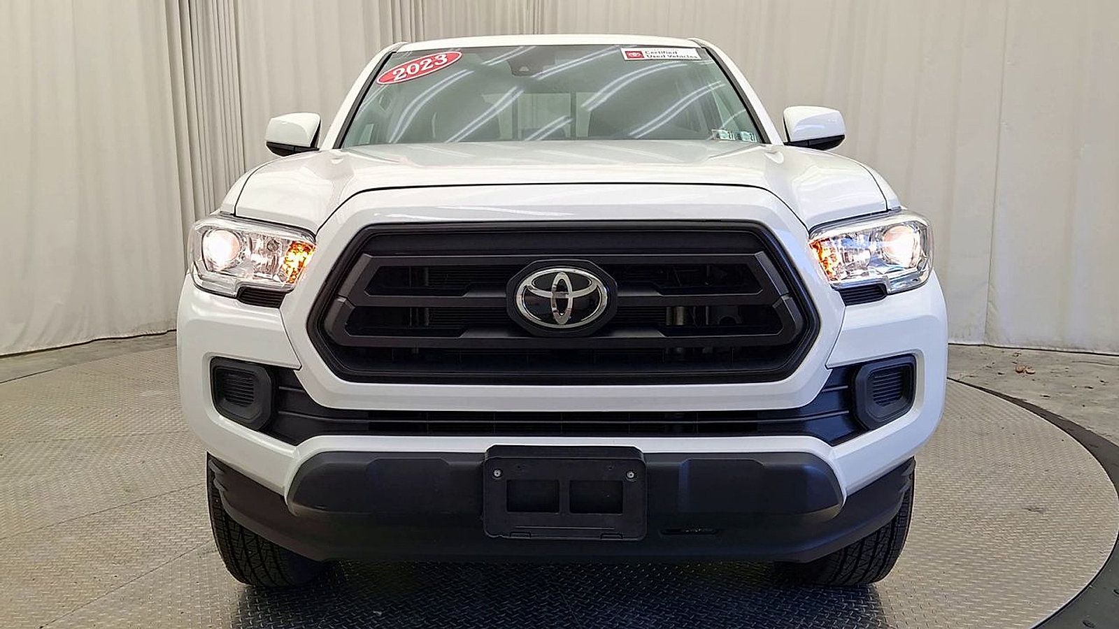 Certified 2023 Toyota Tacoma SR AWD/4WD image 10