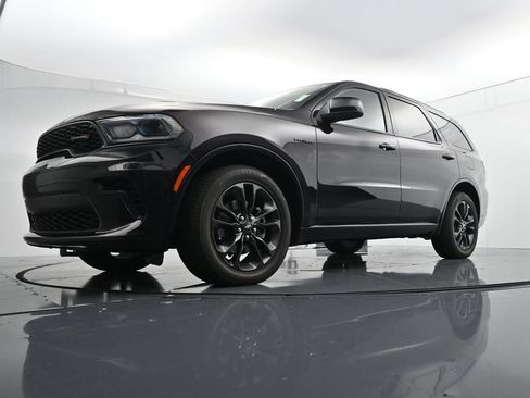 Used 2024 Dodge Durango R/T w/ Blacktop Package AWD/4WD image 34